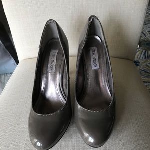 Steve Madden Grey Heels